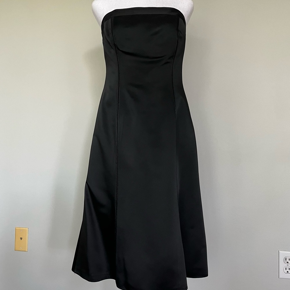 Ann Taylor Black Strapless Fit-and-Flare Dress